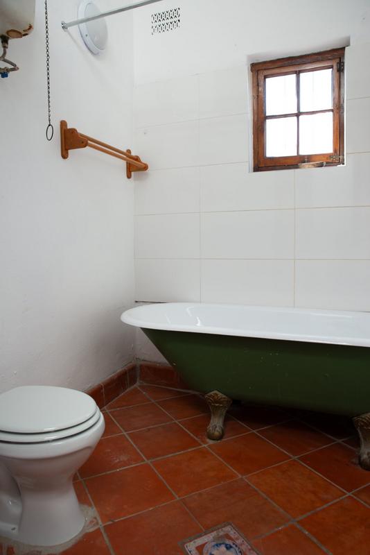 To Let 2 Bedroom Property for Rent in Observatory Western Cape